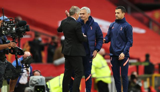 罗马血洗利物浦，马夏尔一己之力扛起全队