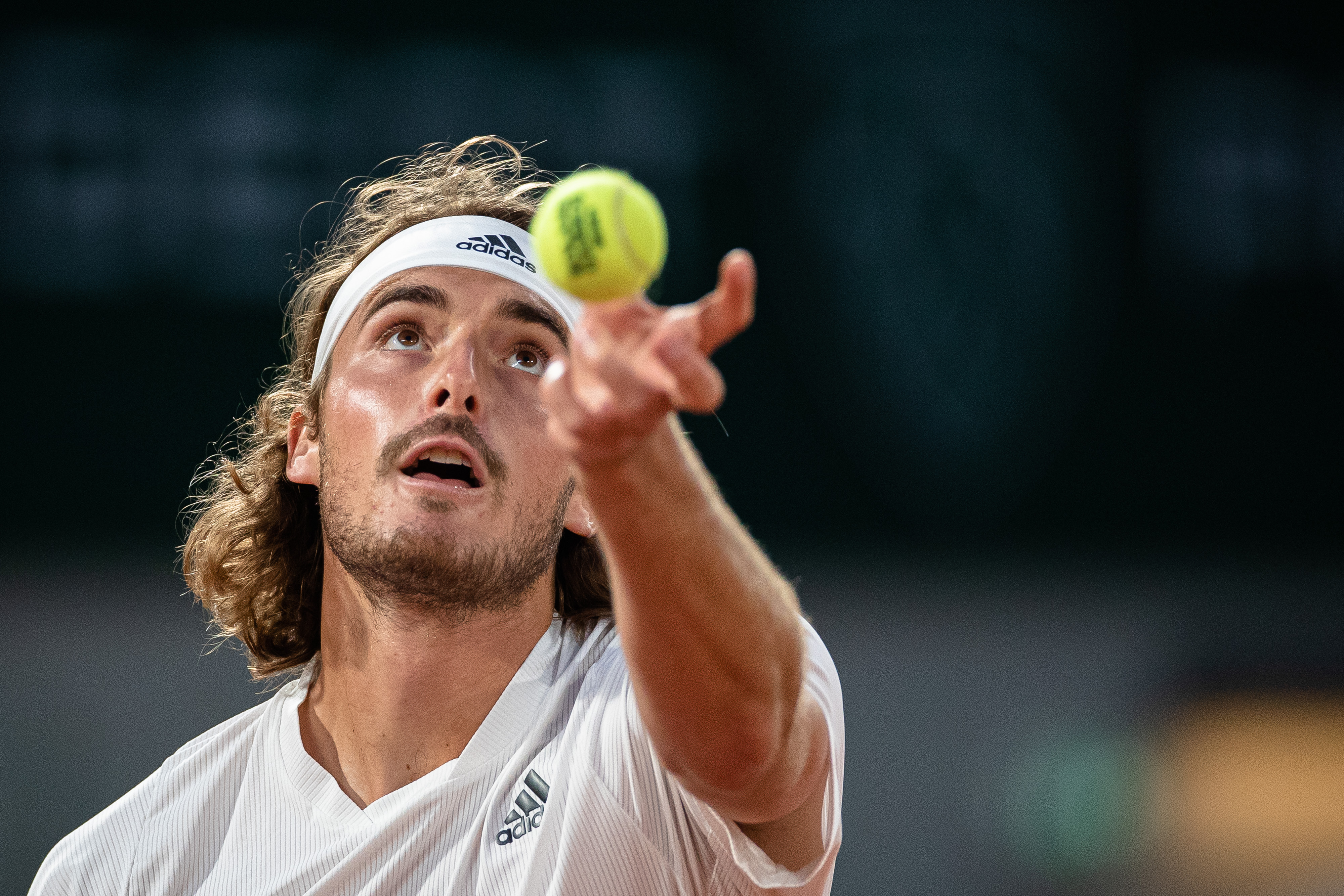 温网逆转法网,西西帕斯关键制胜 温网逆转法网,西西帕斯关键制胜