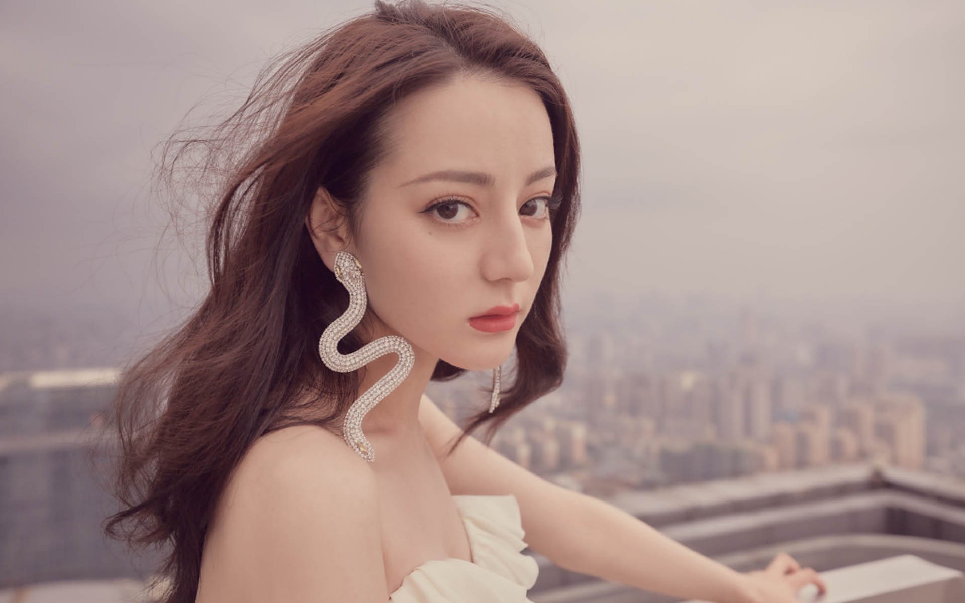 左脚凝冰,右脚燃火,一个凡人在英超神坛的弑神之夜