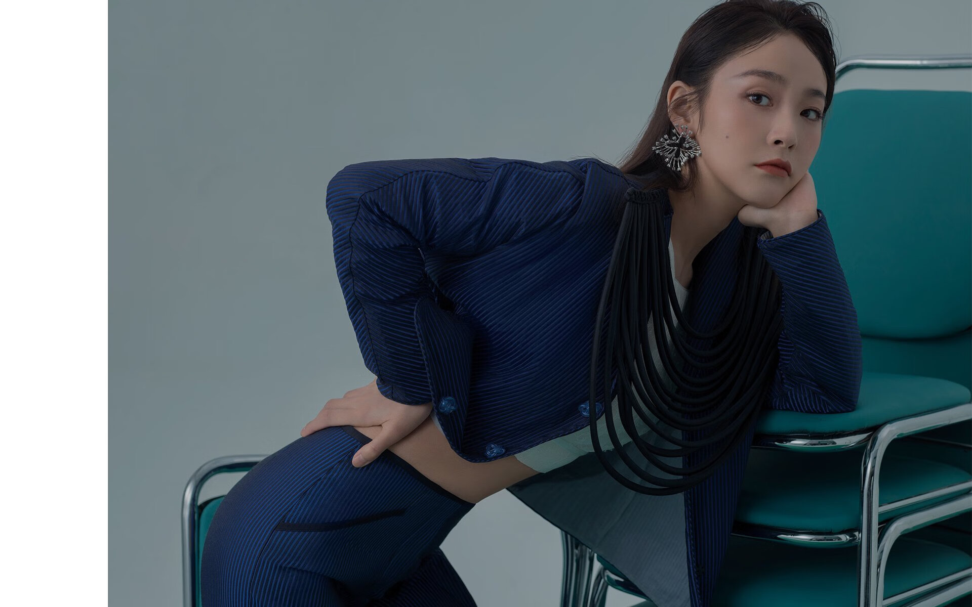 方向盘的博弈,阿劳霍在巴林夜战中的政治隐喻