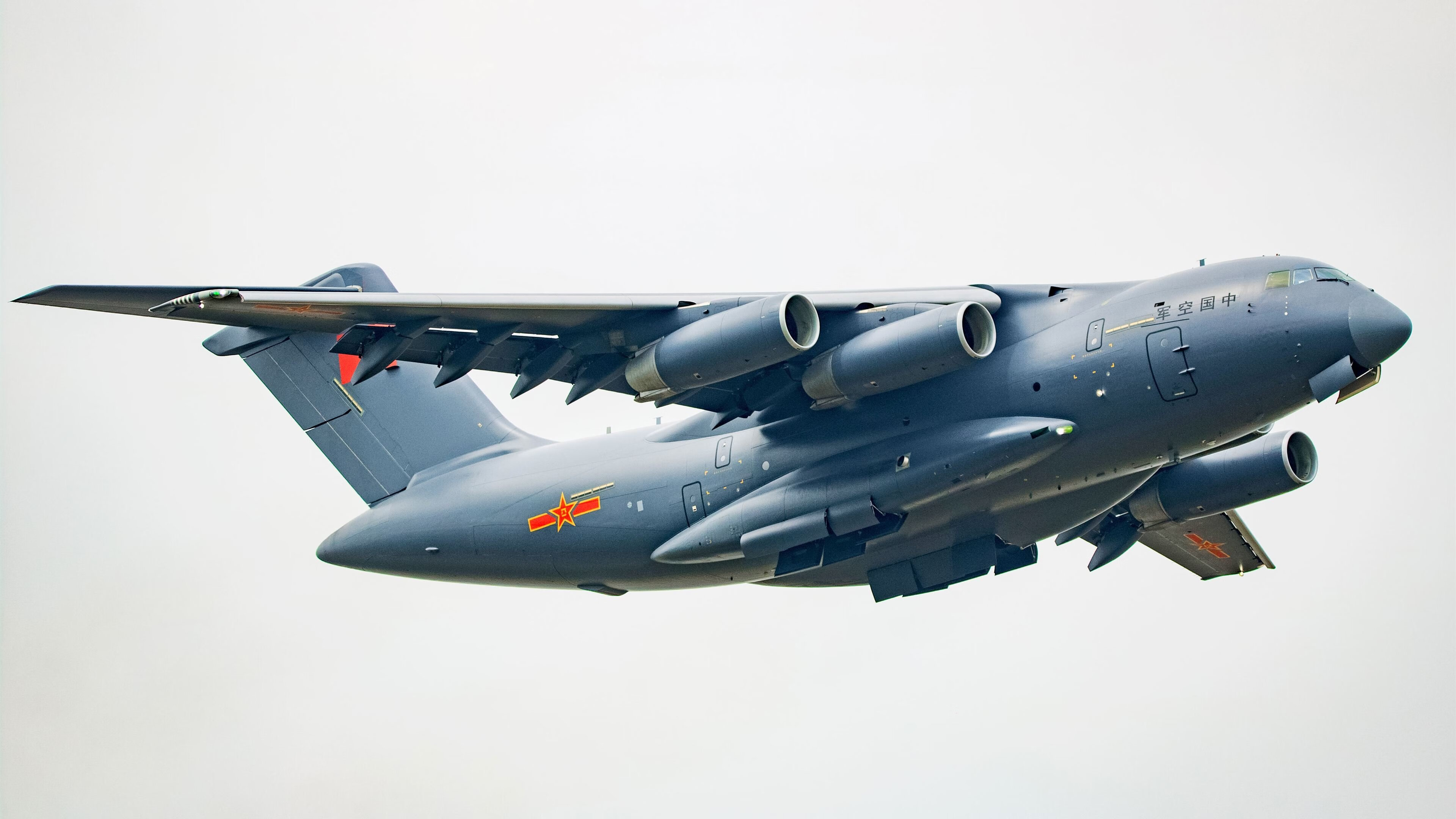 钢铁之心,特奥在F1年度争冠之夜的决胜时刻