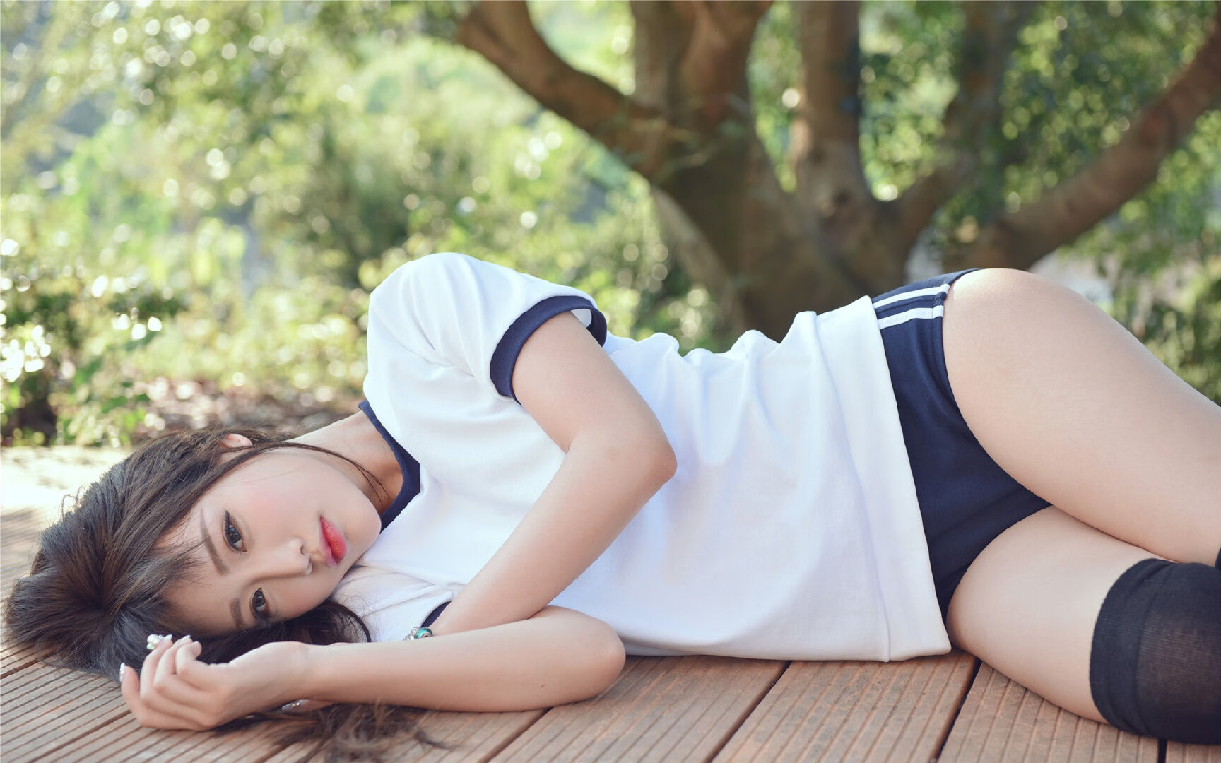 范戴克刷新纪录之夜，尼日利亚加时逆转曼城的传奇对决