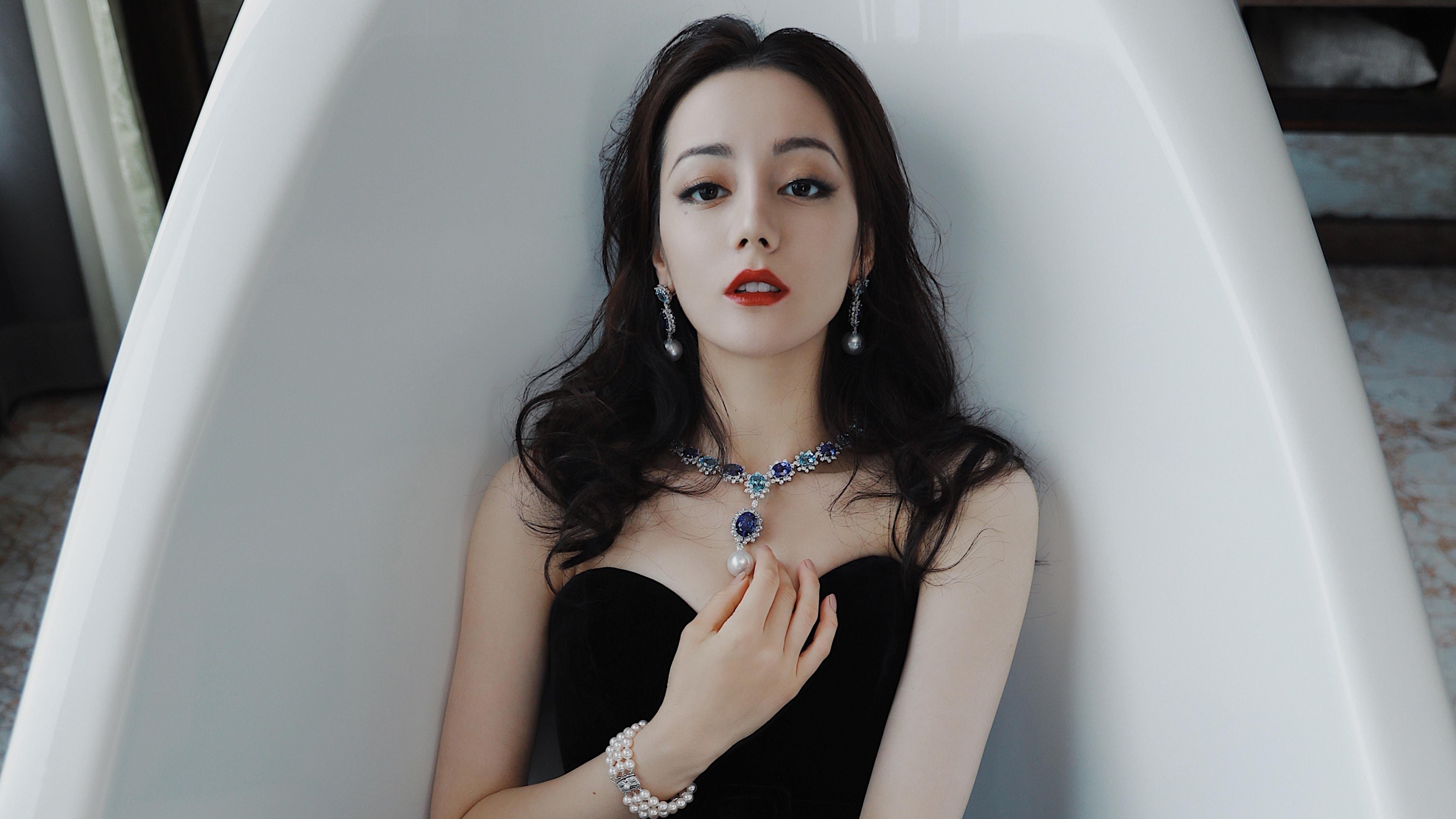 孤星闪耀，阿方索·戴维斯与罗马尼亚的2026世界杯A组唯一之战